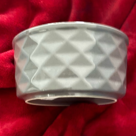 Cuisinart Charcoal Gray ceramic bowl - Picture 4 of 10